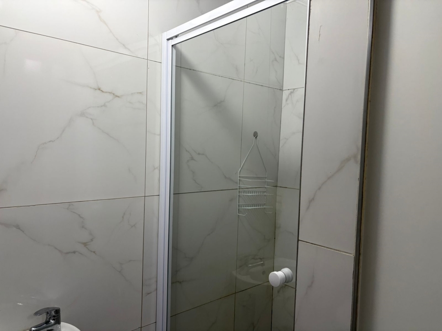 To Let 1 Bedroom Property for Rent in Tlhabane West North West